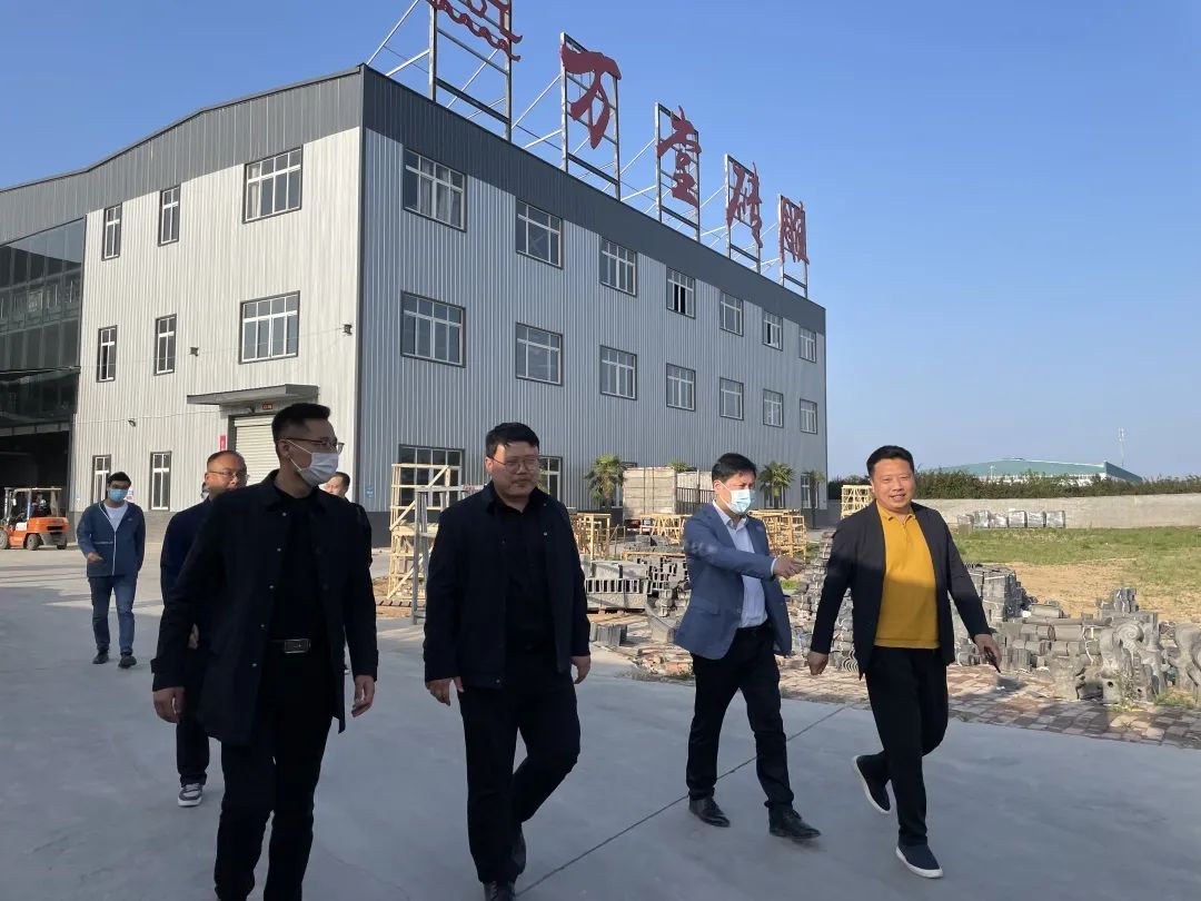 1656658215767428.jpg 99c0e98ceb6436869c2bcfeaa9347906.jpg